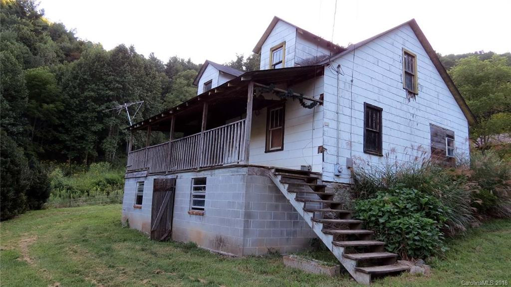 405 Freedom Lane - Photo 8