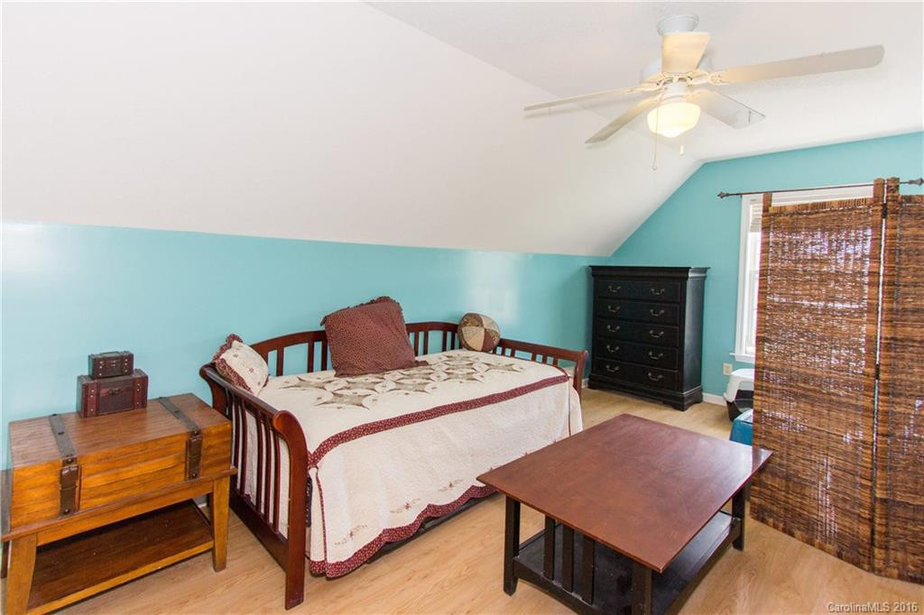 34 Summer Meadow Road - Photo 19
