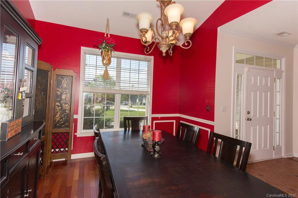 34 Summer Meadow Road - Photo 3