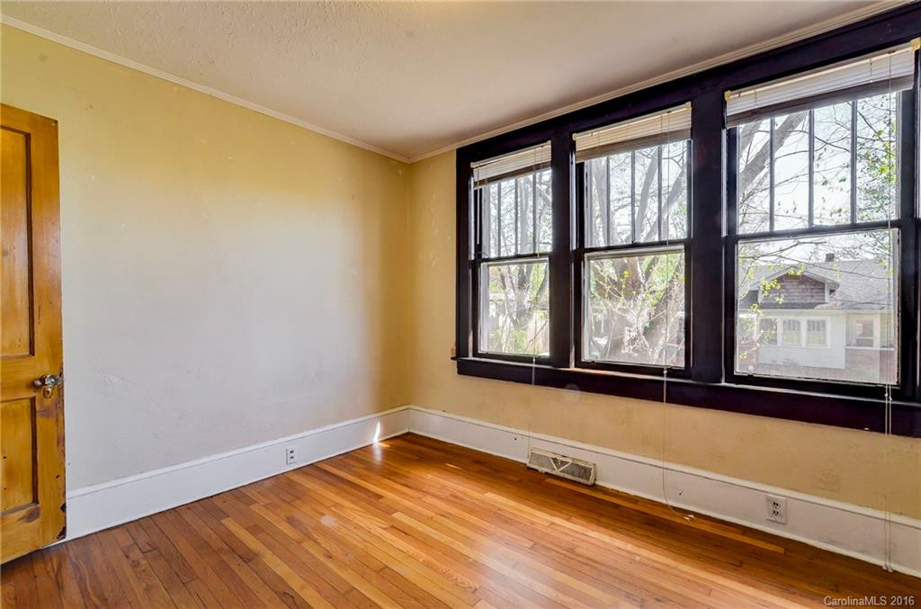 28 Parkman Avenue - Photo 14