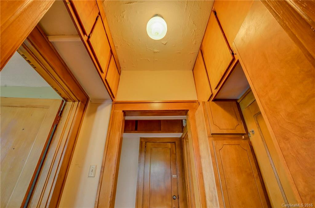28 Parkman Avenue - Photo 18