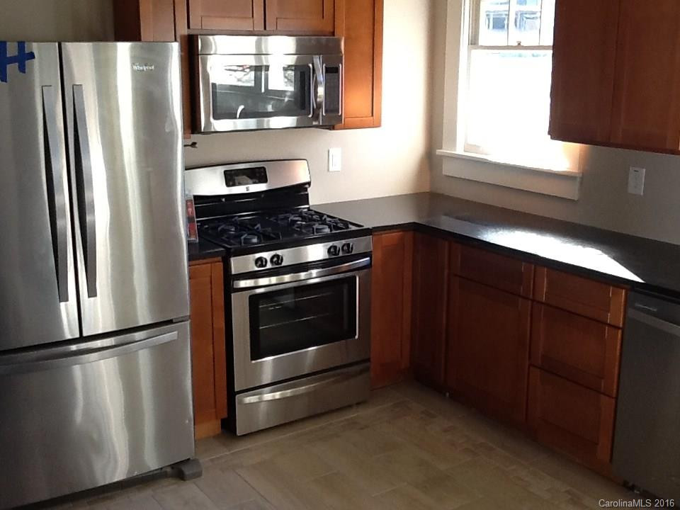 54 Louisiana Avenue - Photo 2