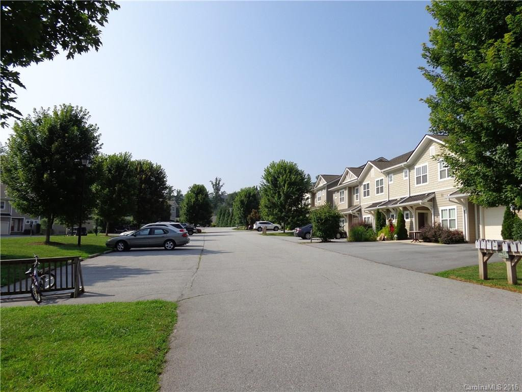 65 Fox Den Drive #203 - Photo 2