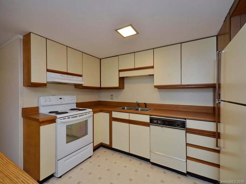 156 Rugby Forest Lane - Photo 17