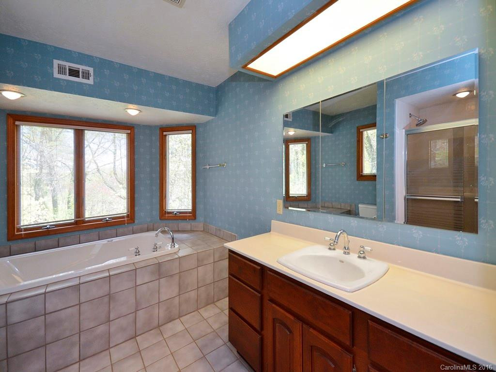 156 Rugby Forest Lane - Photo 9