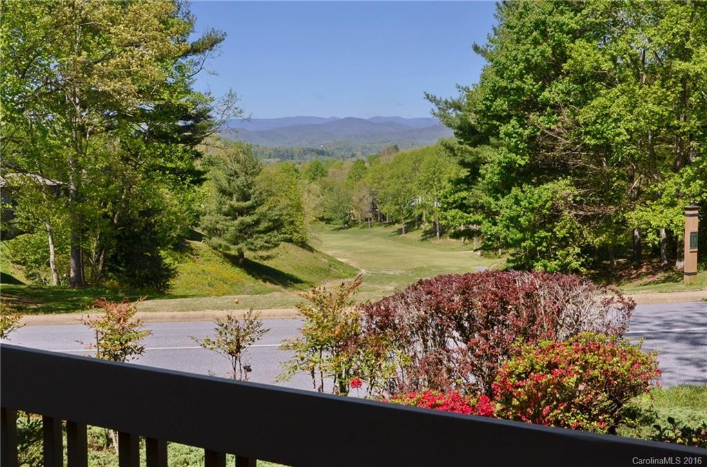 396 Cummings Parkway - Photo 2