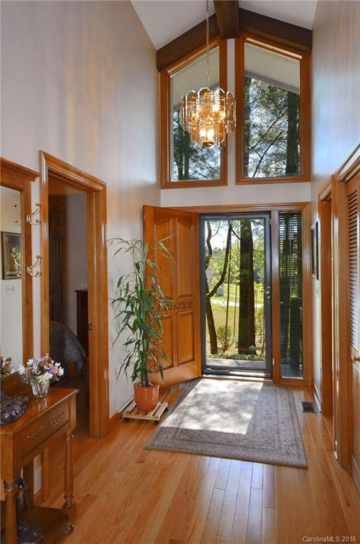 396 Cummings Parkway - Photo 7