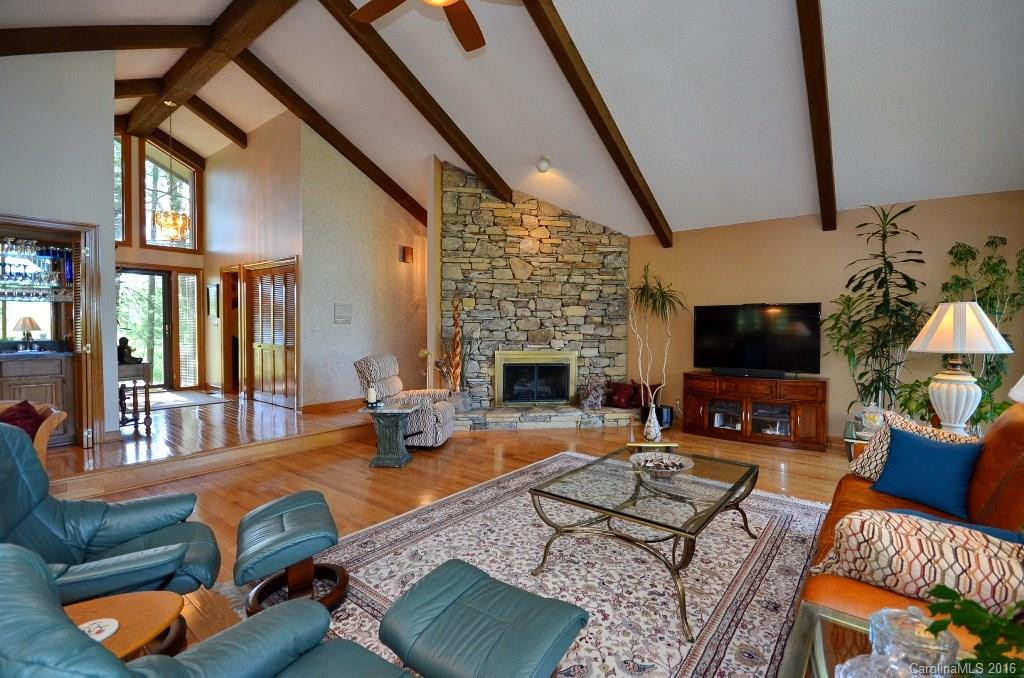 396 Cummings Parkway - Photo 8