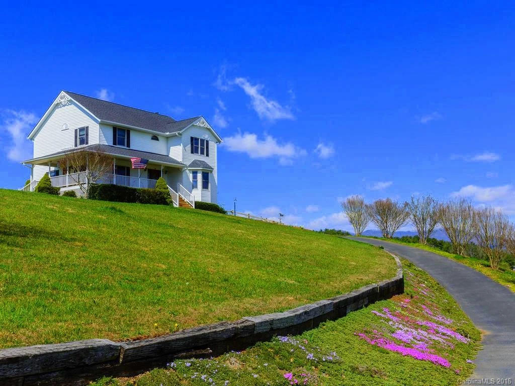 116 Windy Hills Lane