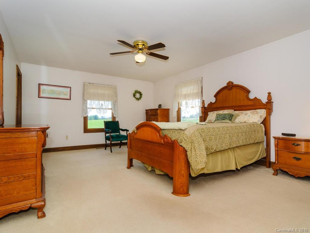 116 Windy Hills Lane - Photo 11