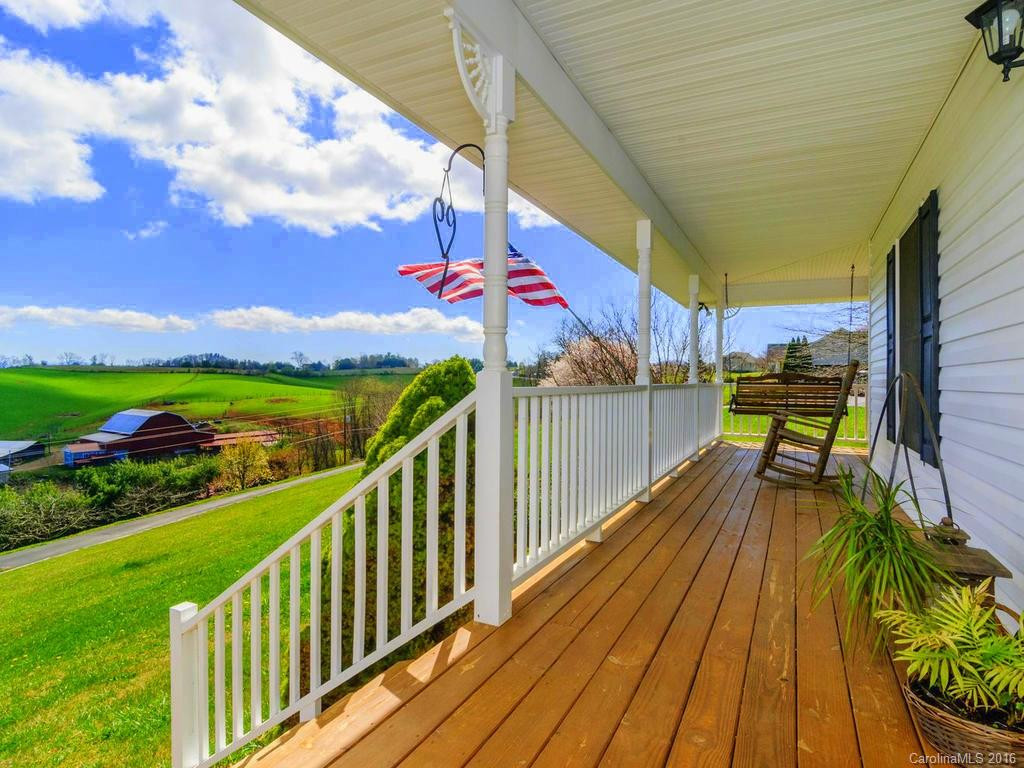 116 Windy Hills Lane - Photo 3