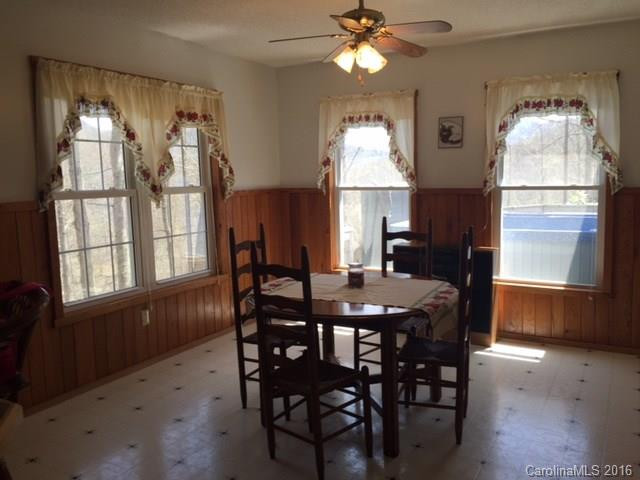 156 Cayton Road - Photo 4