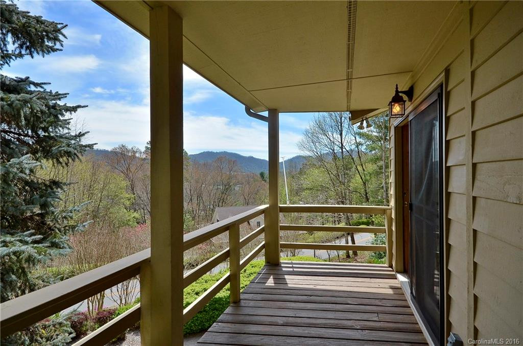 486 Oak Ridge Drive - Photo 9