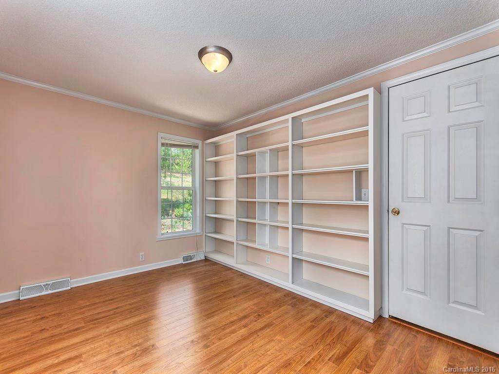 107 Alexander Road - Photo 21