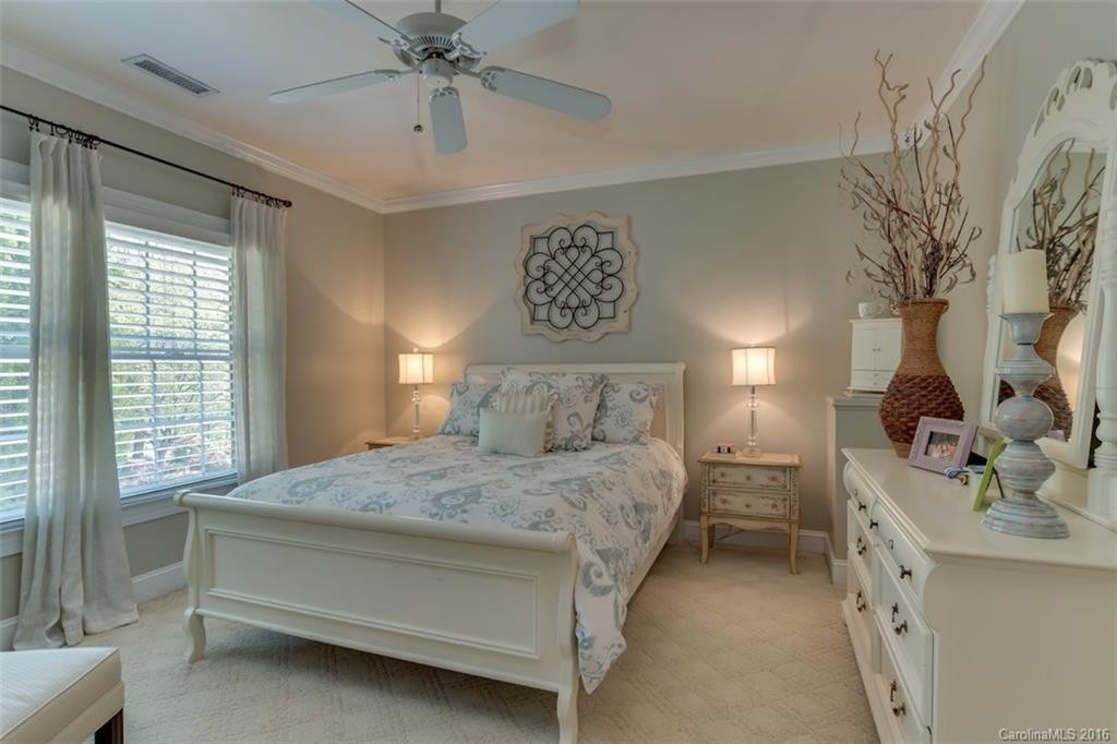 710 Plantation Drive - Photo 20