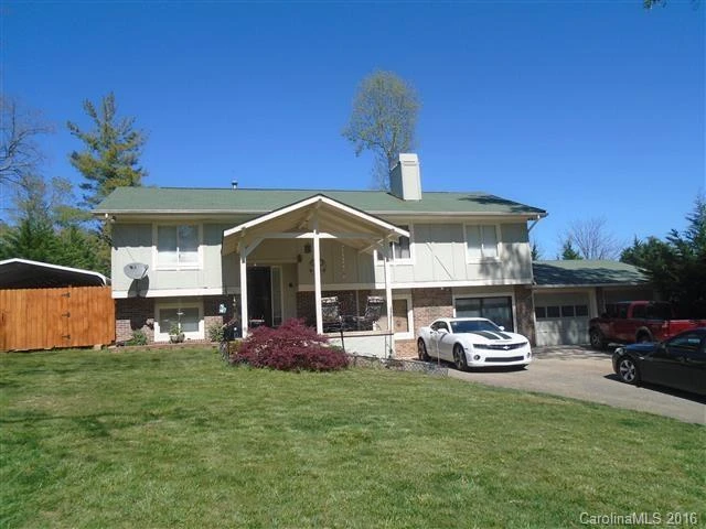 43 Golden Oaks Lane