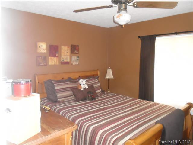43 Golden Oaks Lane - Photo 4