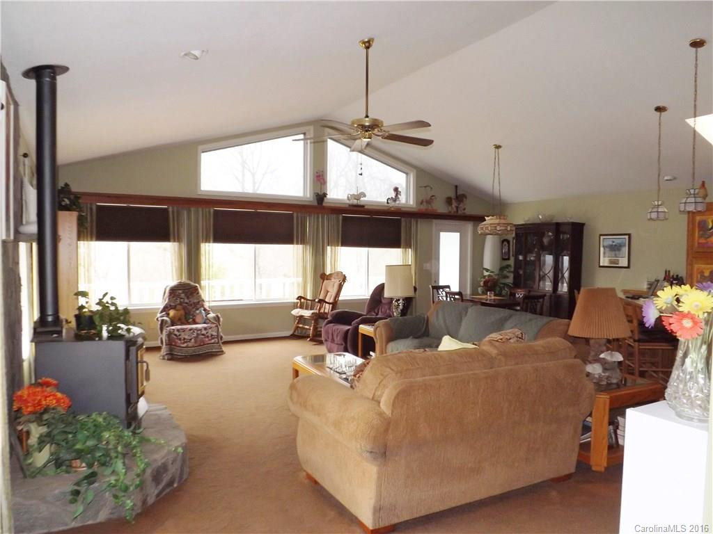 66 Pony Drive - Photo 5