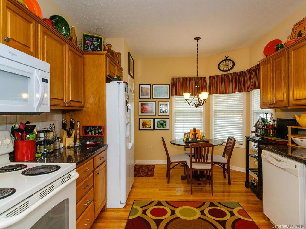 11 Coldwater Lane #11 - Photo 8