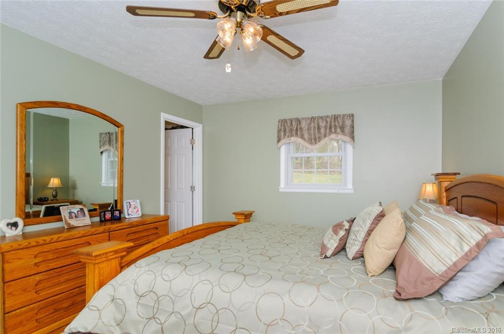 110 Whitted Knoll #Lots 3 & 4 - Photo 12