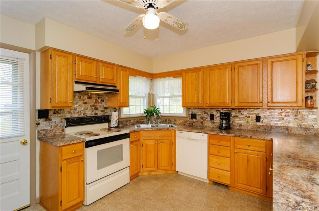 110 Whitted Knoll #Lots 3 & 4 - Photo 6