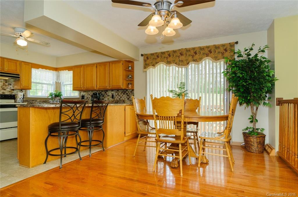 110 Whitted Knoll #Lots 3 & 4 - Photo 9