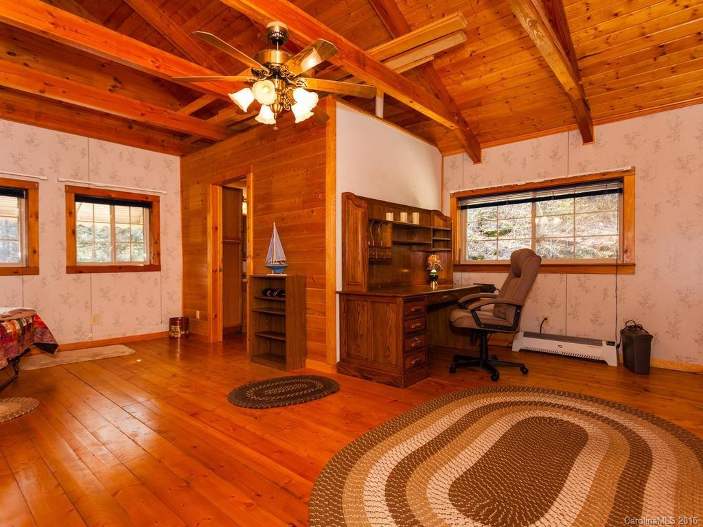 316 Martins Creek Road - Photo 15