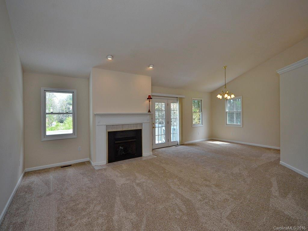 102 Kenwood Drive #3 - Photo 3