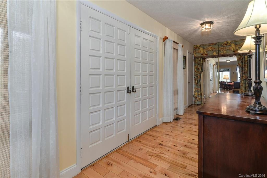 27 Patriots Drive - Photo 17
