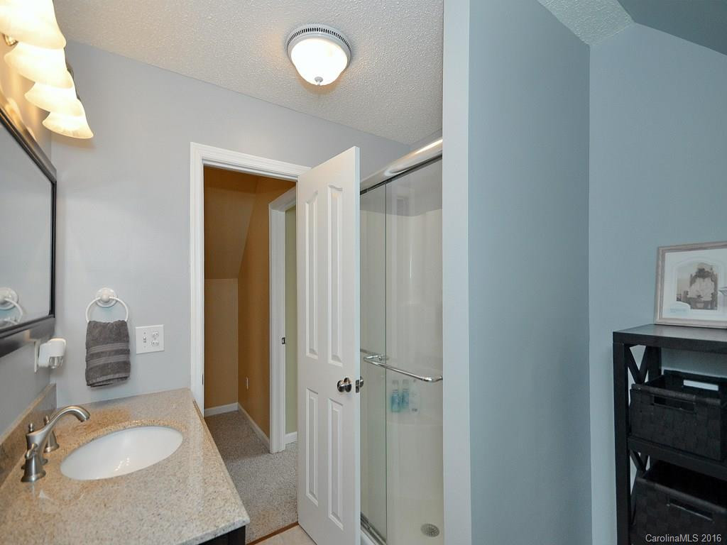 90 Hampton Road - Photo 8