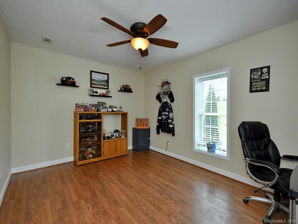 90 Hampton Road - Photo 10