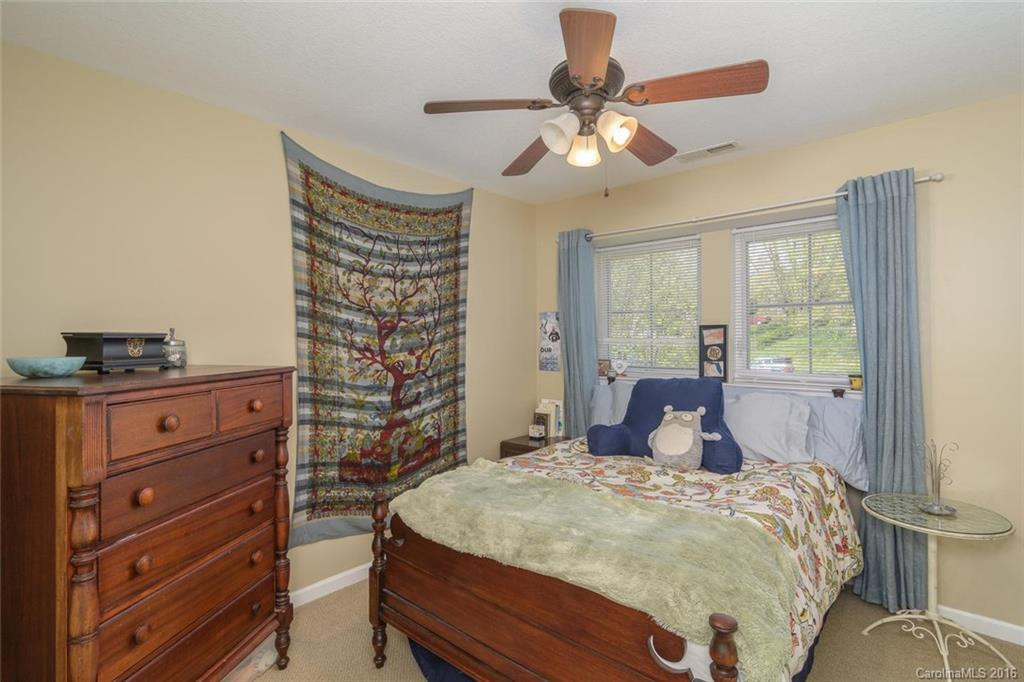 5 Penley Avenue #B - Photo 12