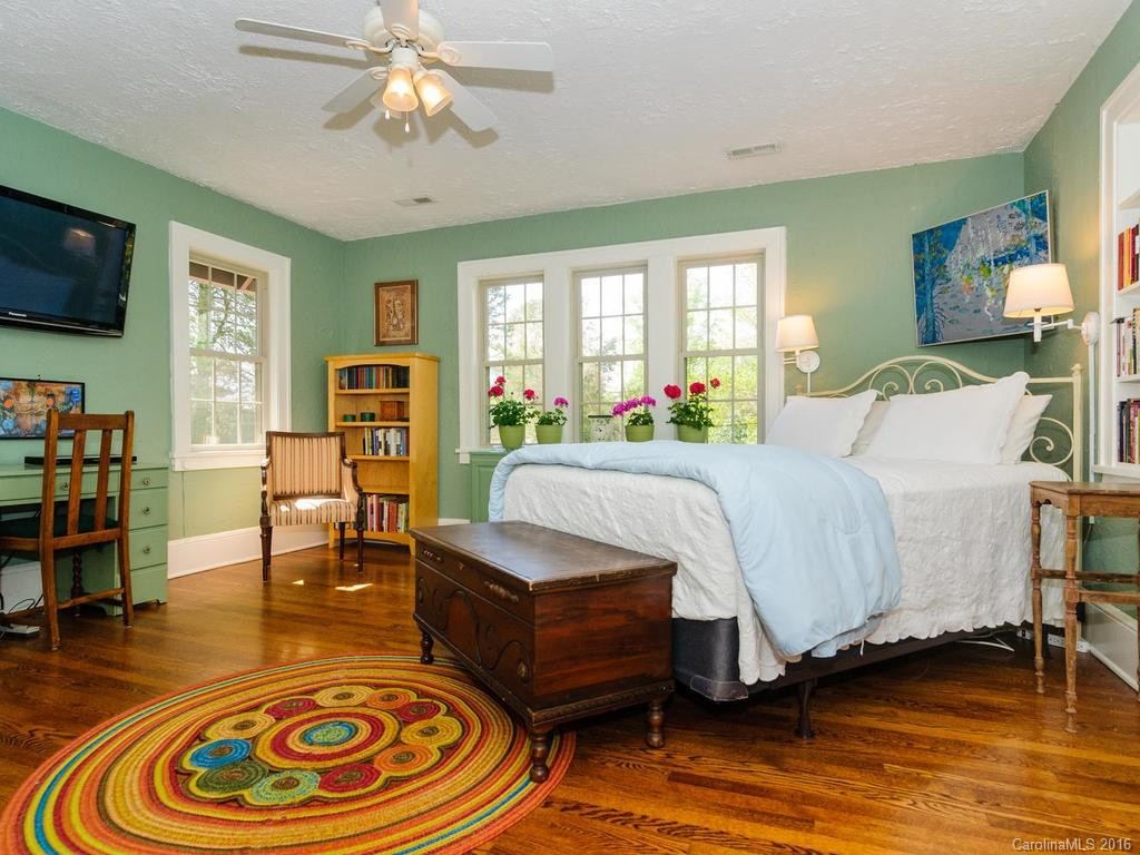 56 Sheridan Road - Photo 12