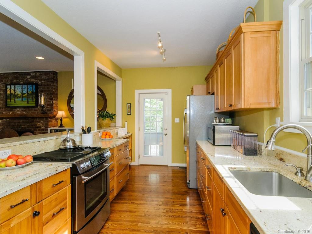 56 Sheridan Road - Photo 8