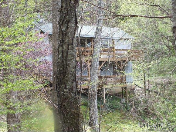 1048 Summit Drive - Photo 16