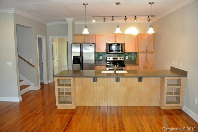 217 Saint Johns Street - Photo 3
