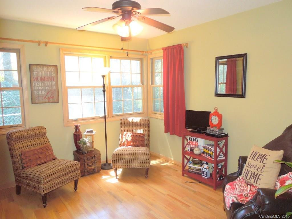 624 Spring Street - Photo 14