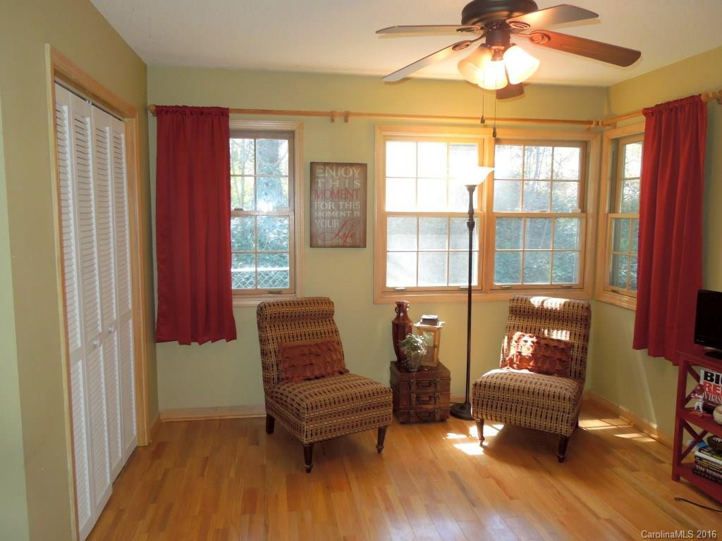624 Spring Street - Photo 15