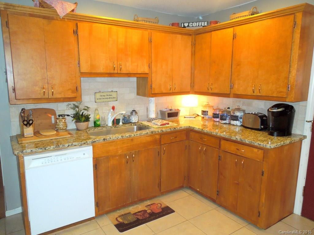 624 Spring Street - Photo 5