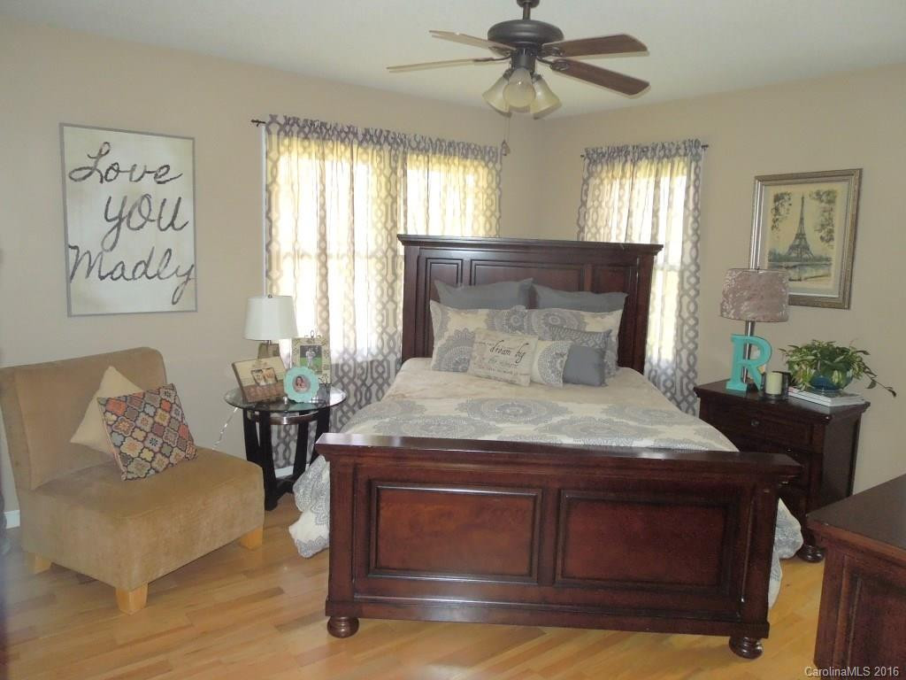 624 Spring Street - Photo 9