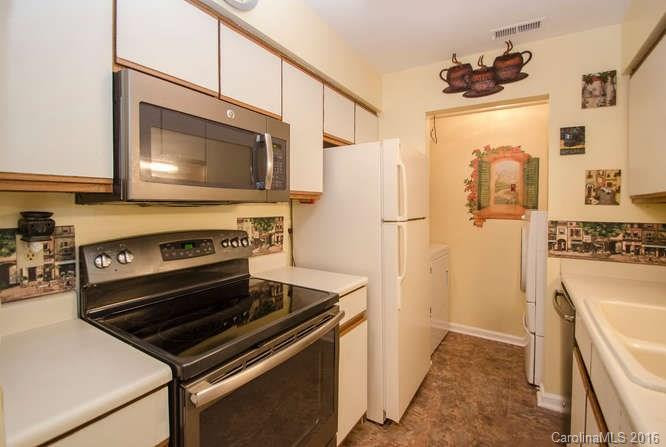 110 Heywood Drive #15D - Photo 8