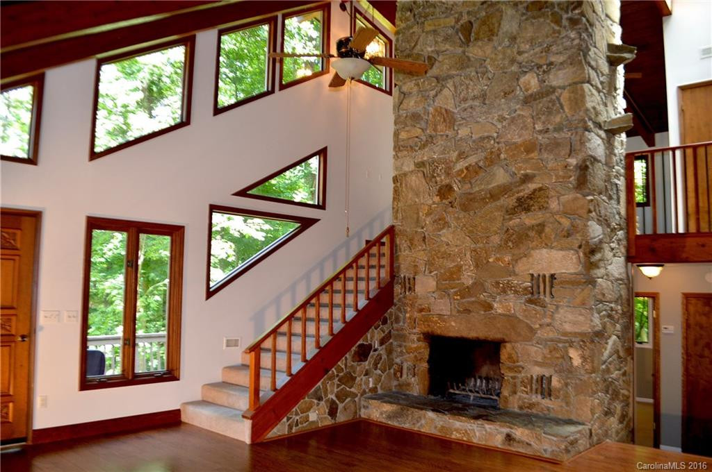 22 Chestnut Drive - Photo 2