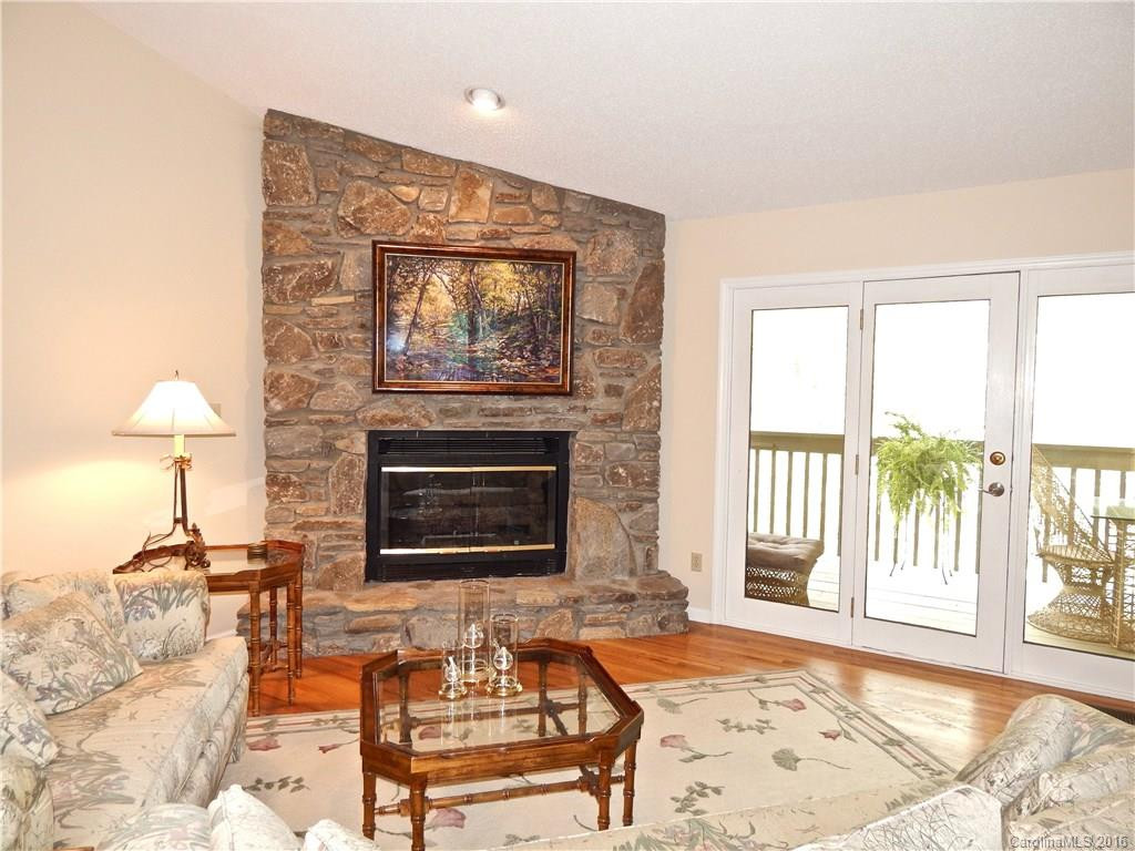 1702 Timber Trail #1702 - Photo 2