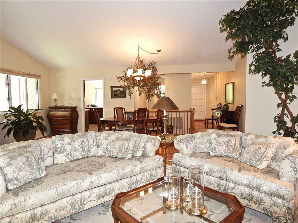 1702 Timber Trail #1702 - Photo 3