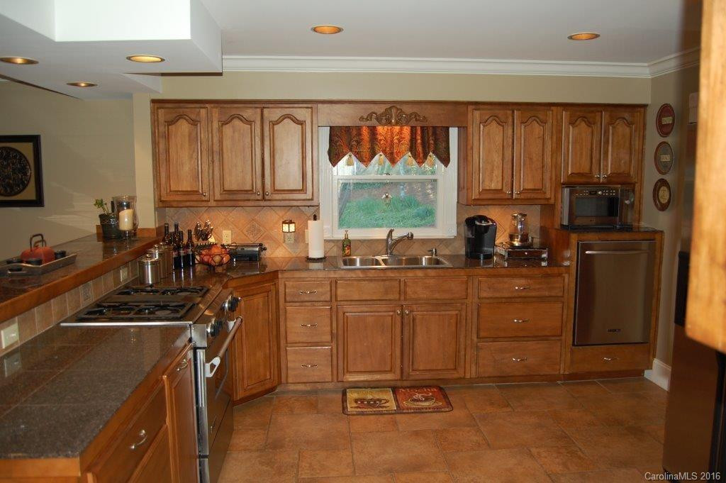 5423 Montanya View Court - Photo 3