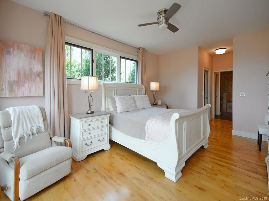 294 Sunset Drive - Photo 11