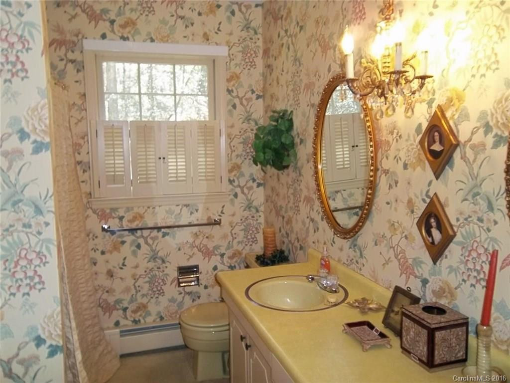 1220 Chanteloup Drive - Photo 11