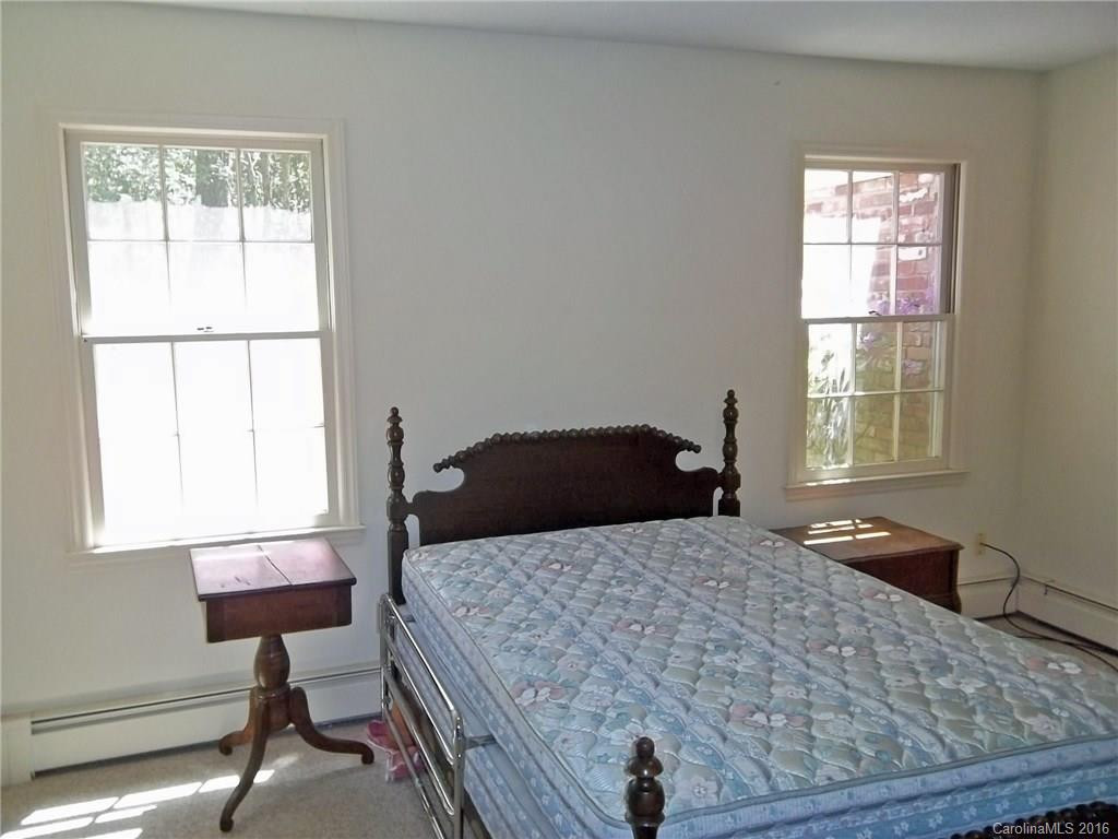 1220 Chanteloup Drive - Photo 13