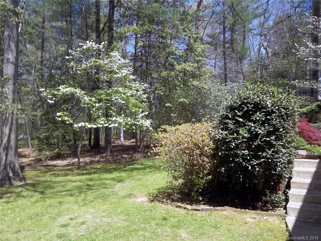 1220 Chanteloup Drive - Photo 15