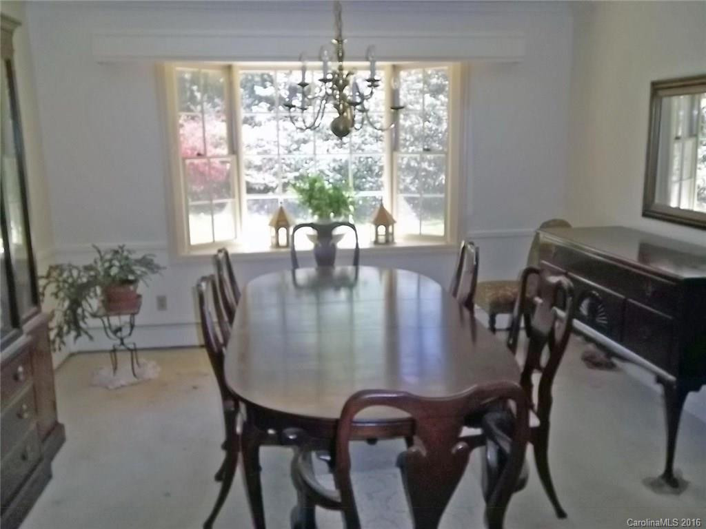 1220 Chanteloup Drive - Photo 4